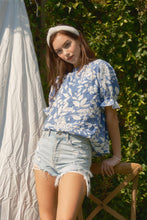 Load image into Gallery viewer, NEW! Sadie Floral Puff Sleeve Top - Blue